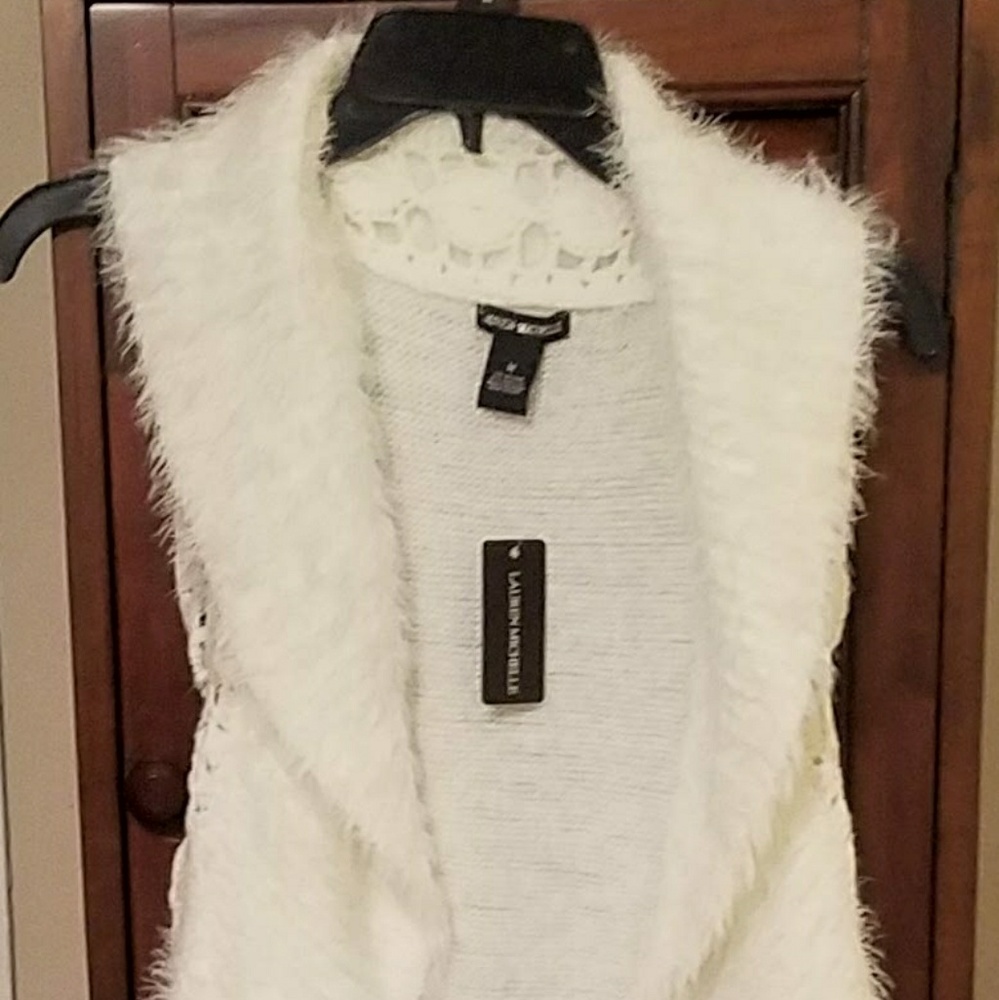 Lauren Michelle Cardigan